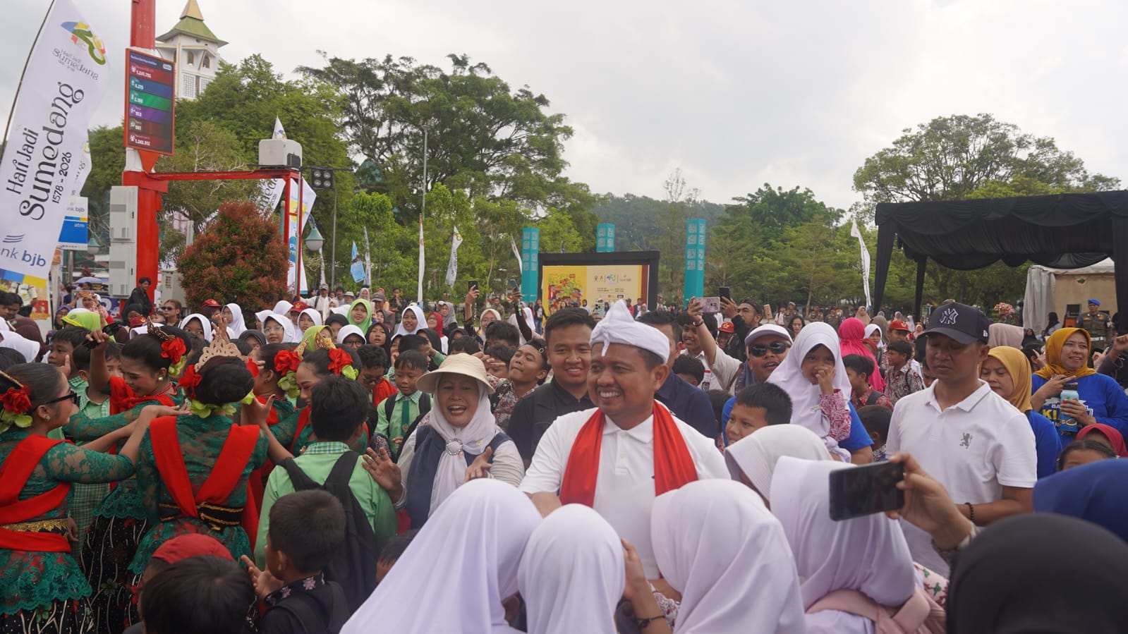 Pagelaran Ekosistem Budaya Kasumedangan Resmi Dibuka Bupati Sumedang 