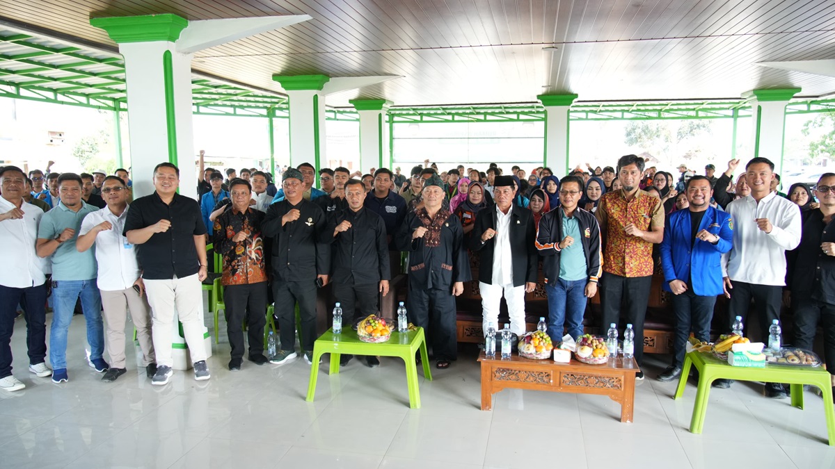 94 OKP dan PK KNPI Se-Kabandung Terima Kartu BPJS Ketenagakerjaan dari Bupati KDS